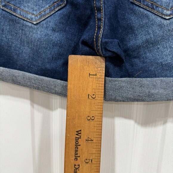 7 For All Mankind Girl's Distressed Cuffed Bermuda Denim‎ Jean Shorts size 5 - Picture 8 of 9